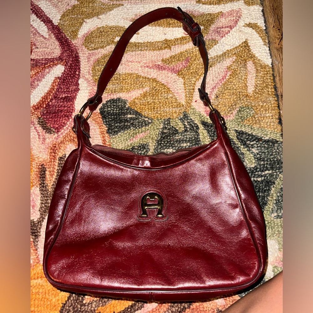 Vintage 1960 Etienne Aigner Signature A Bag